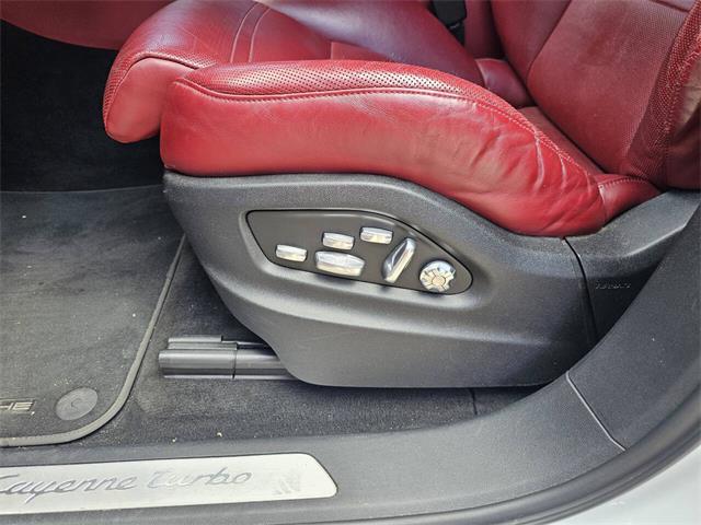 2019 Porsche Cayenne (CC-2065222) for sale in Woodland Hills, California
