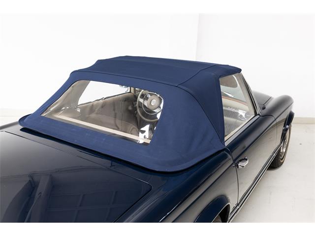 1967 Mercedes-Benz 250SL (CC-2065279) for sale in Naarden, Noord-Holland