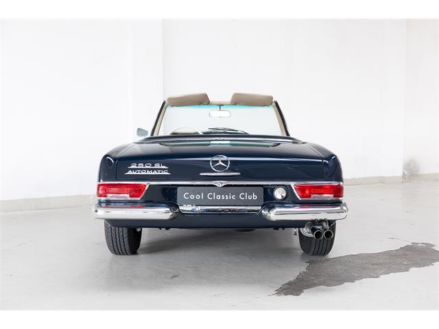 1967 Mercedes-Benz 250SL (CC-2065279) for sale in Naarden, Noord-Holland