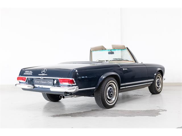 1967 Mercedes-Benz 250SL (CC-2065279) for sale in Naarden, Noord-Holland