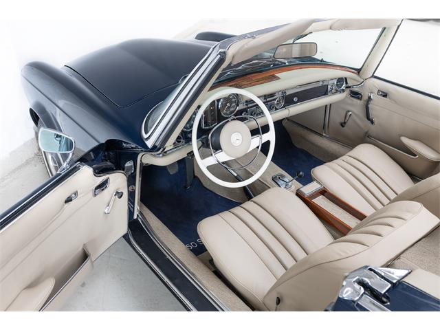 1967 Mercedes-Benz 250SL (CC-2065279) for sale in Naarden, Noord-Holland