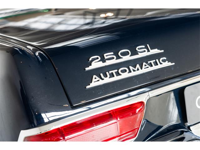 1967 Mercedes-Benz 250SL (CC-2065279) for sale in Naarden, Noord-Holland
