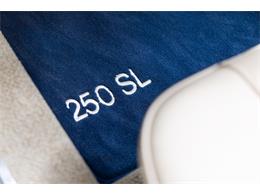 1967 Mercedes-Benz 250SL (CC-2065279) for sale in Naarden, Noord-Holland