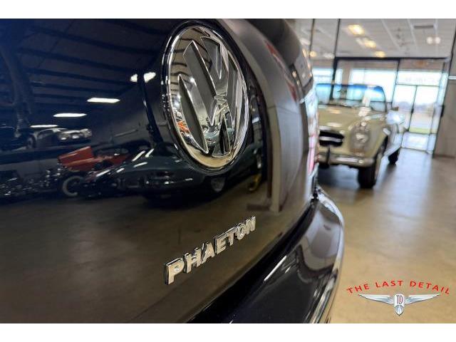 2006 Volkswagen Phaeton (CC-2065287) for sale in Chicago, Illinois