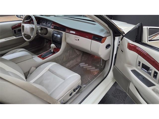 2002 Cadillac Eldorado (CC-2065419) for sale in Mankato, Minnesota