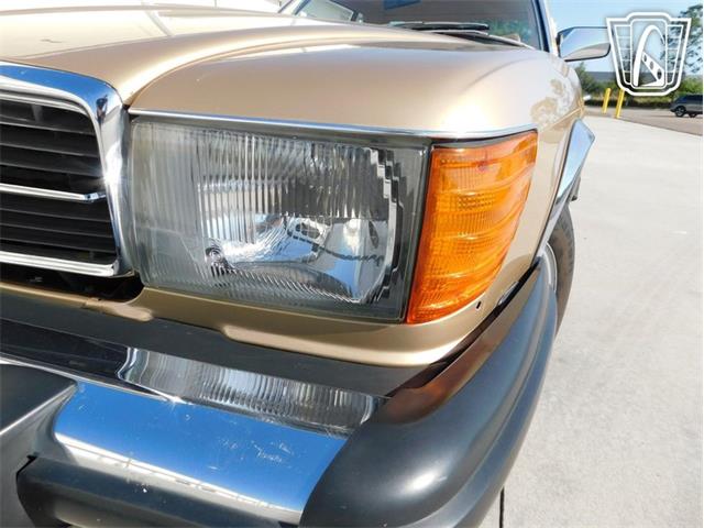 1984 Mercedes-Benz 380SL (CC-2065460) for sale in Ruskin, Florida
