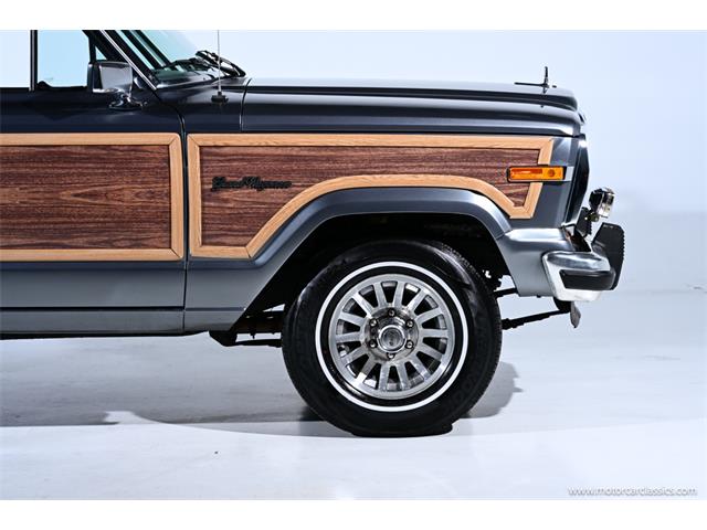 1991 Jeep Grand Wagoneer (CC-2065525) for sale in Farmingdale, New York