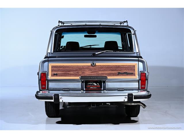 1991 Jeep Grand Wagoneer (CC-2065525) for sale in Farmingdale, New York