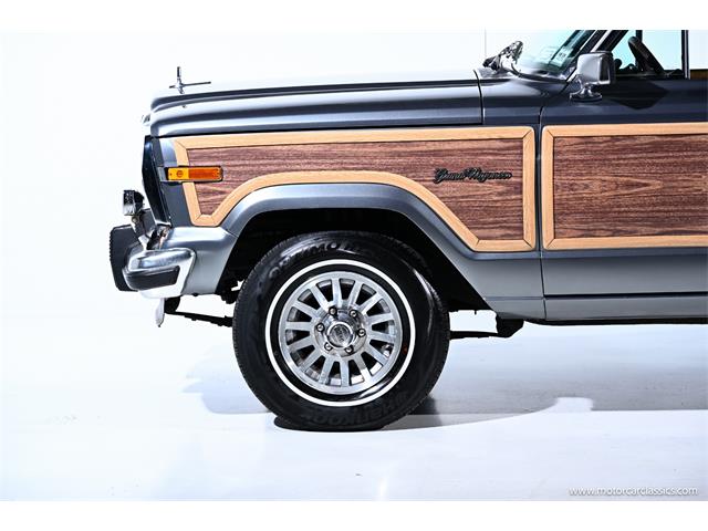1991 Jeep Grand Wagoneer (CC-2065525) for sale in Farmingdale, New York