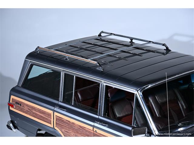 1991 Jeep Grand Wagoneer (CC-2065525) for sale in Farmingdale, New York
