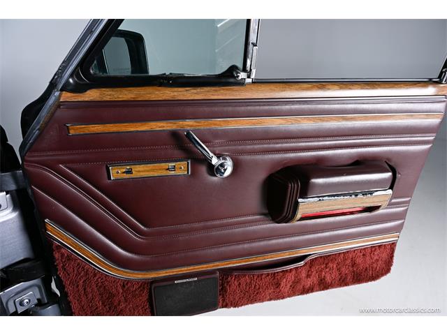 1991 Jeep Grand Wagoneer (CC-2065525) for sale in Farmingdale, New York