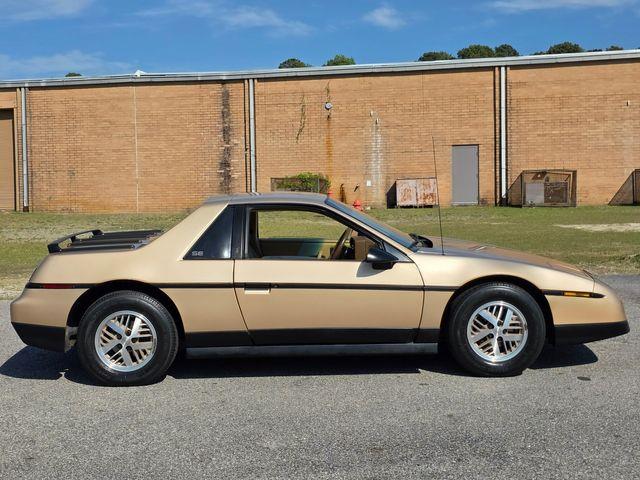 1987 Pontiac Fiero (CC-2065566) for sale in Hope Mills, North Carolina