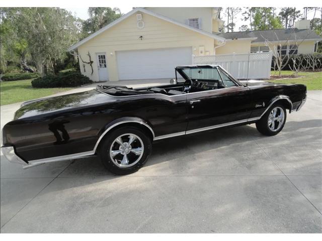1967 Oldsmobile Cutlass Supreme (CC-2065574) for sale in Sarasota, Florida