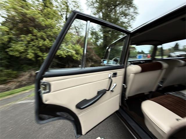 1968 Mercedes-Benz 230 (CC-2065581) for sale in Gladstone, Oregon