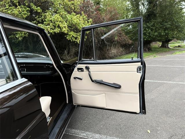 1968 Mercedes-Benz 230 (CC-2065581) for sale in Gladstone, Oregon