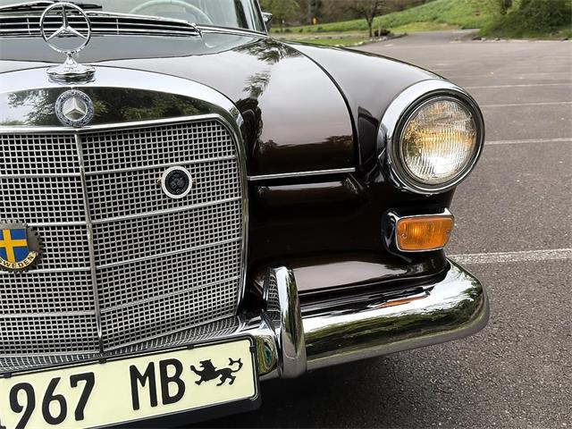 1968 Mercedes-Benz 230 (CC-2065581) for sale in Gladstone, Oregon