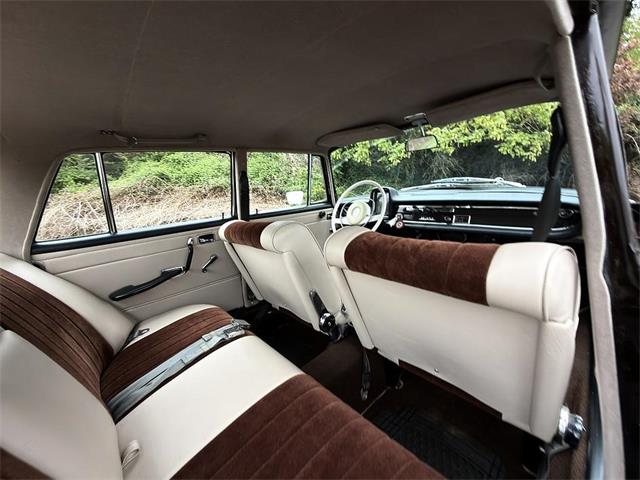 1968 Mercedes-Benz 230 (CC-2065581) for sale in Gladstone, Oregon