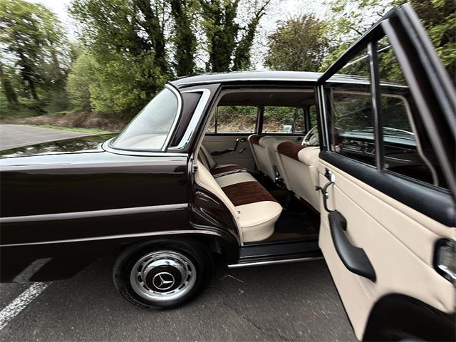 1968 Mercedes-Benz 230 (CC-2065581) for sale in Gladstone, Oregon