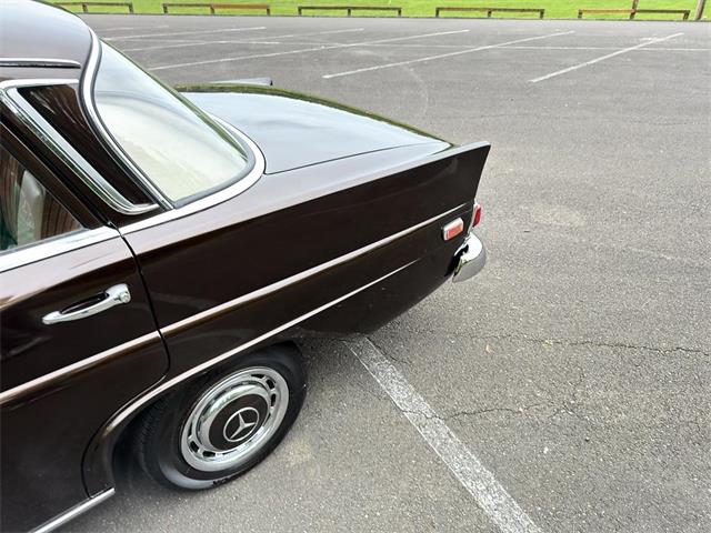 1968 Mercedes-Benz 230 (CC-2065581) for sale in Gladstone, Oregon