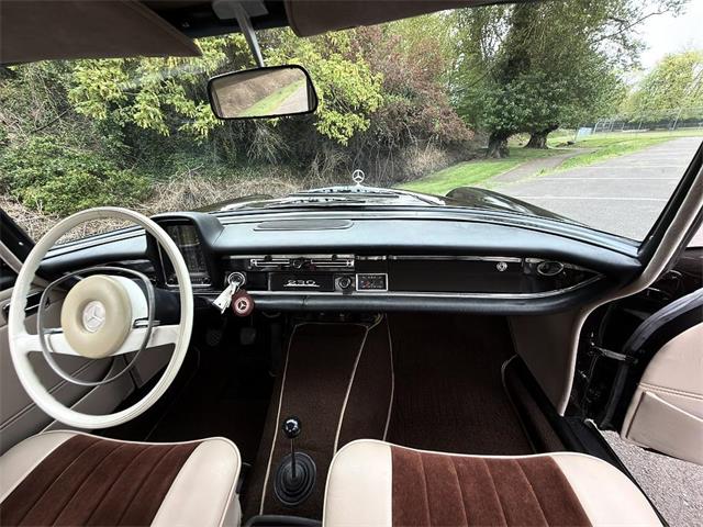 1968 Mercedes-Benz 230 (CC-2065581) for sale in Gladstone, Oregon
