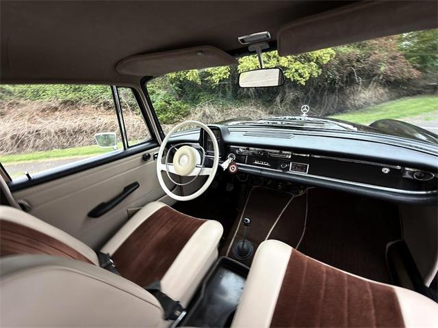 1968 Mercedes-Benz 230 (CC-2065581) for sale in Gladstone, Oregon