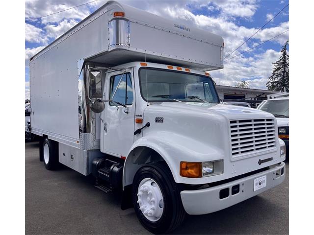 2001 International 4700 (CC-2065665) for sale in Tualatin, Oregon