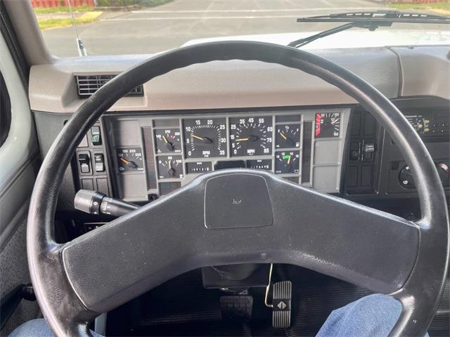 2001 International 4700 (CC-2065665) for sale in Tualatin, Oregon