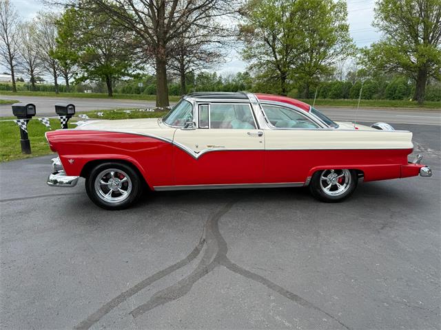 1955 Ford Crown Victoria (CC-2065666) for sale in Paris , Kentucky