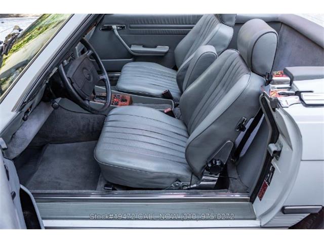 1986 Mercedes-Benz 560SL (CC-2065725) for sale in Beverly Hills, California