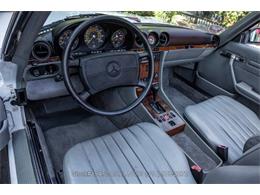 1986 Mercedes-Benz 560SL (CC-2065725) for sale in Beverly Hills, California