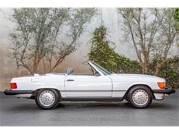 1986 Mercedes-Benz 560SL (CC-2065725) for sale in Beverly Hills, California