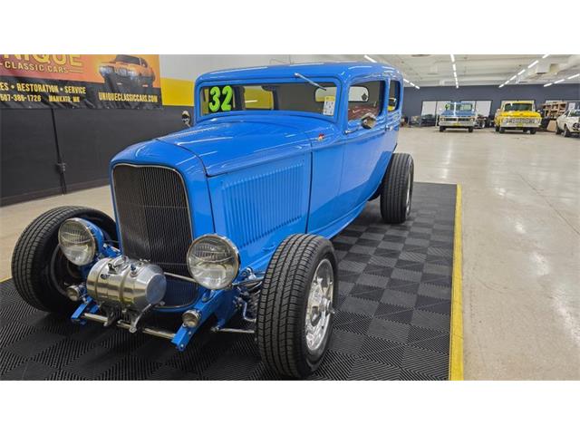 1932 Ford 2-Dr Sedan (CC-2065760) for sale in Mankato, Minnesota