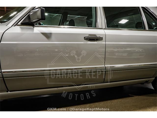 1991 Mercedes-Benz 560 (CC-2065769) for sale in Grand Rapids, Michigan