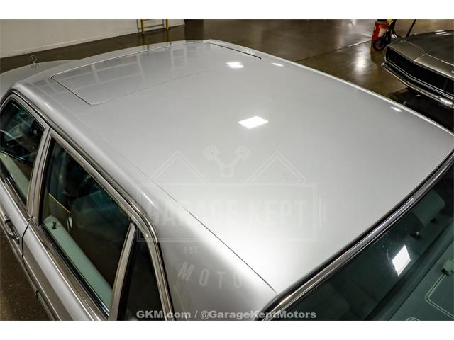 1991 Mercedes-Benz 560 (CC-2065769) for sale in Grand Rapids, Michigan