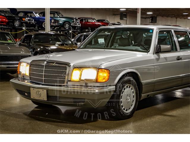 1991 Mercedes-Benz 560 (CC-2065769) for sale in Grand Rapids, Michigan