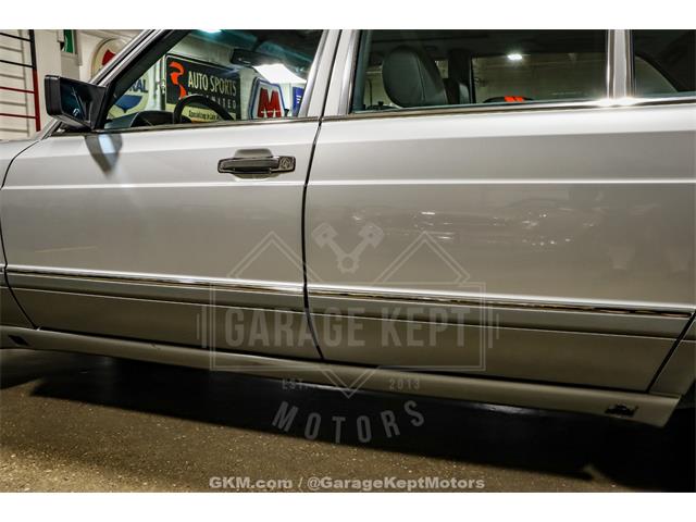 1991 Mercedes-Benz 560 (CC-2065769) for sale in Grand Rapids, Michigan