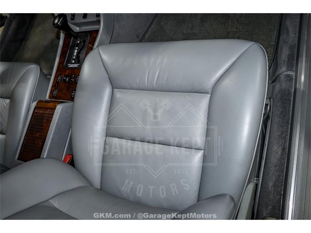 1991 Mercedes-Benz 560 (CC-2065769) for sale in Grand Rapids, Michigan