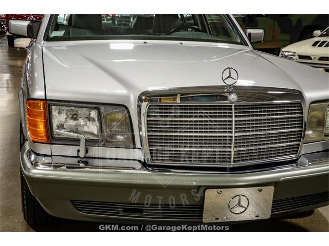 1991 Mercedes-Benz 560 (CC-2065769) for sale in Grand Rapids, Michigan