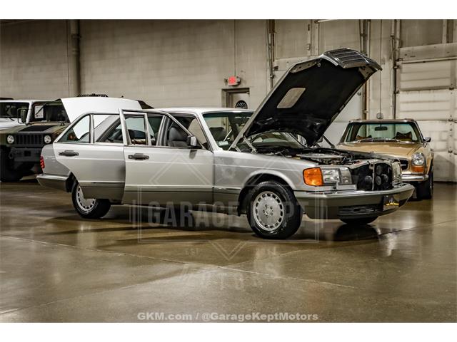 1991 Mercedes-Benz 560 (CC-2065769) for sale in Grand Rapids, Michigan
