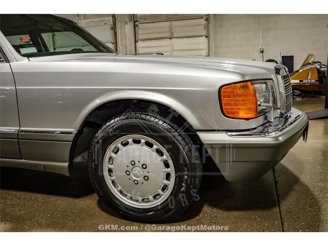 1991 Mercedes-Benz 560 (CC-2065769) for sale in Grand Rapids, Michigan