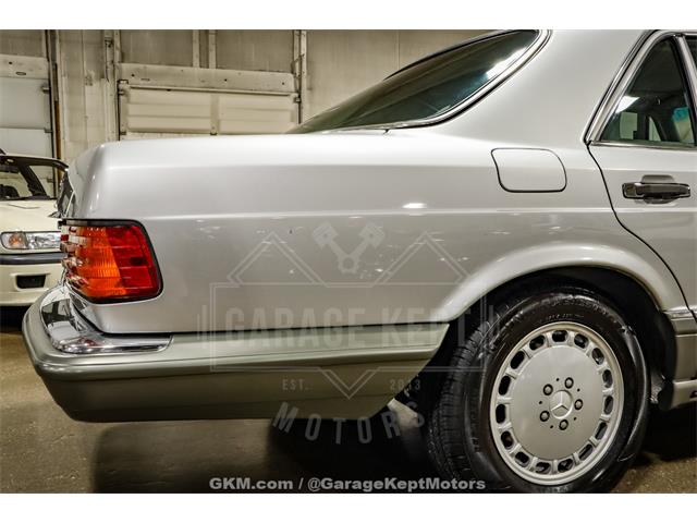 1991 Mercedes-Benz 560 (CC-2065769) for sale in Grand Rapids, Michigan