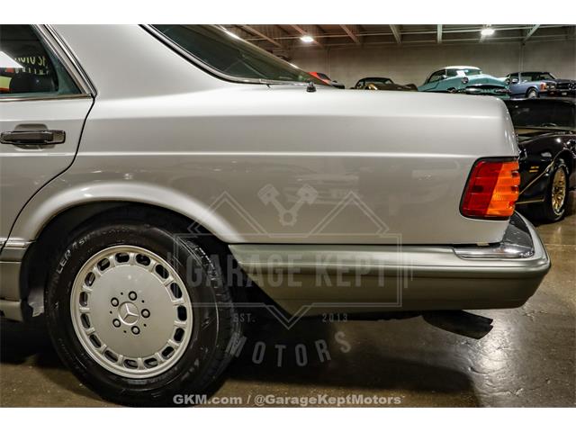 1991 Mercedes-Benz 560 (CC-2065769) for sale in Grand Rapids, Michigan