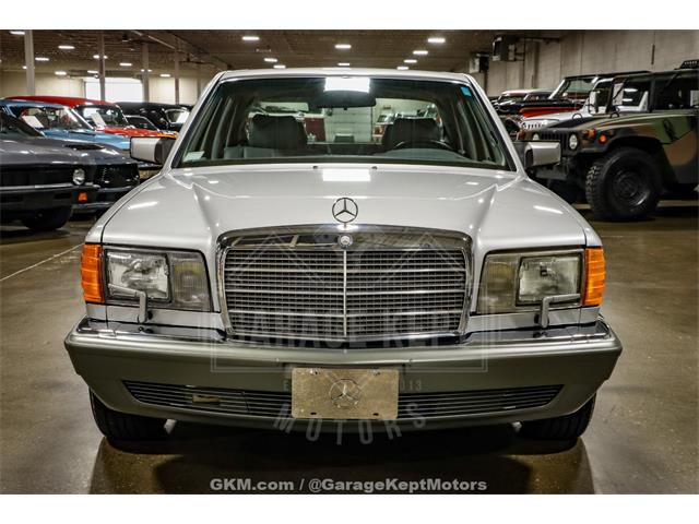1991 Mercedes-Benz 560 (CC-2065769) for sale in Grand Rapids, Michigan