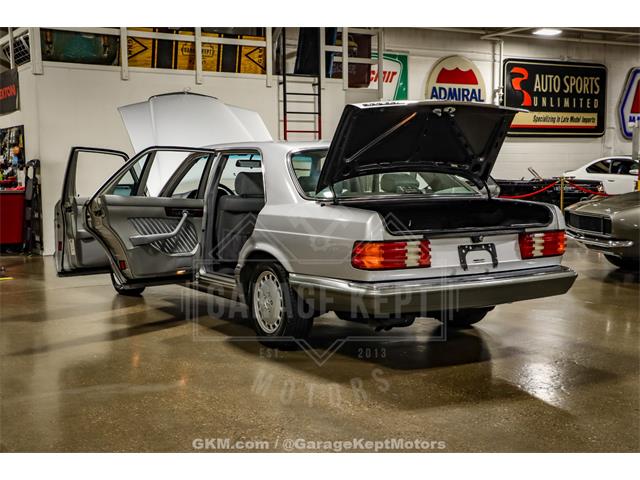 1991 Mercedes-Benz 560 (CC-2065769) for sale in Grand Rapids, Michigan