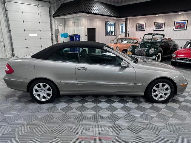 2004 Mercedes-Benz CLK-Class (CC-2065789) for sale in North East, Pennsylvania