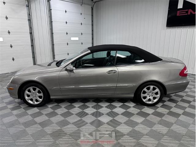 2004 Mercedes-Benz CLK-Class (CC-2065789) for sale in North East, Pennsylvania