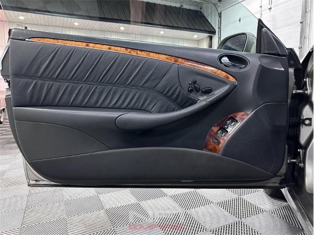 2004 Mercedes-Benz CLK-Class (CC-2065789) for sale in North East, Pennsylvania