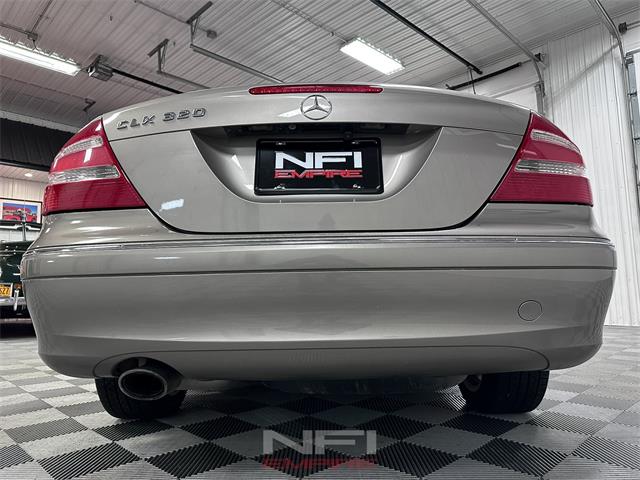 2004 Mercedes-Benz CLK-Class (CC-2065789) for sale in North East, Pennsylvania