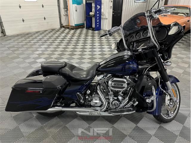 2016 Harley-Davidson Street Glide (CC-2065791) for sale in North East, Pennsylvania
