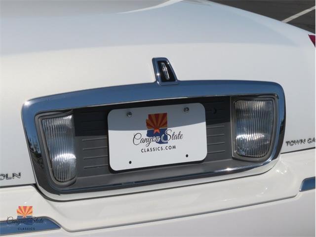 2003 Lincoln Town Car (CC-2065801) for sale in Mesa, Arizona